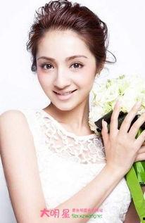 麦迪娜个人资料简介,多才多艺的影视新星，从舞台到荧屏的华丽蜕变